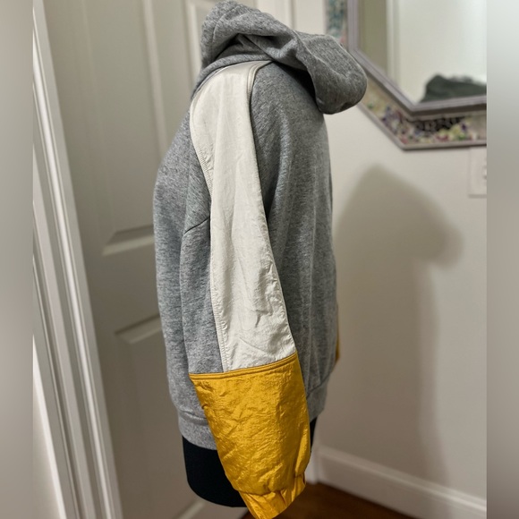 Levi’s Graphic Color Block Hoodie Pullover Sweater - Picture 11 of 16
